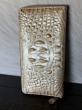 Brahmin Skyler Contour NWT Clutch Wallet Wristlet Price firm HTF